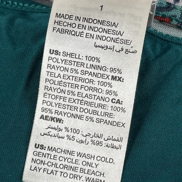 Chicos Blouse Women's Size‎ Medium (1) Geometric Lined Polyester Stretch - Picture 4 of 9